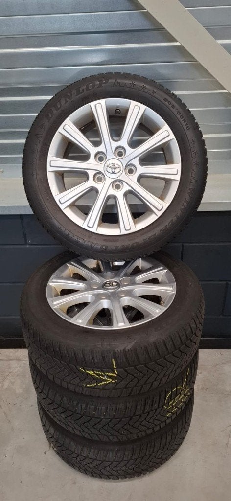 Toyota Corolla (va 2019) 100% originele LMV set (205/55 R16), Ophalen, Gebruikt, 16 inch, Banden en Velgen