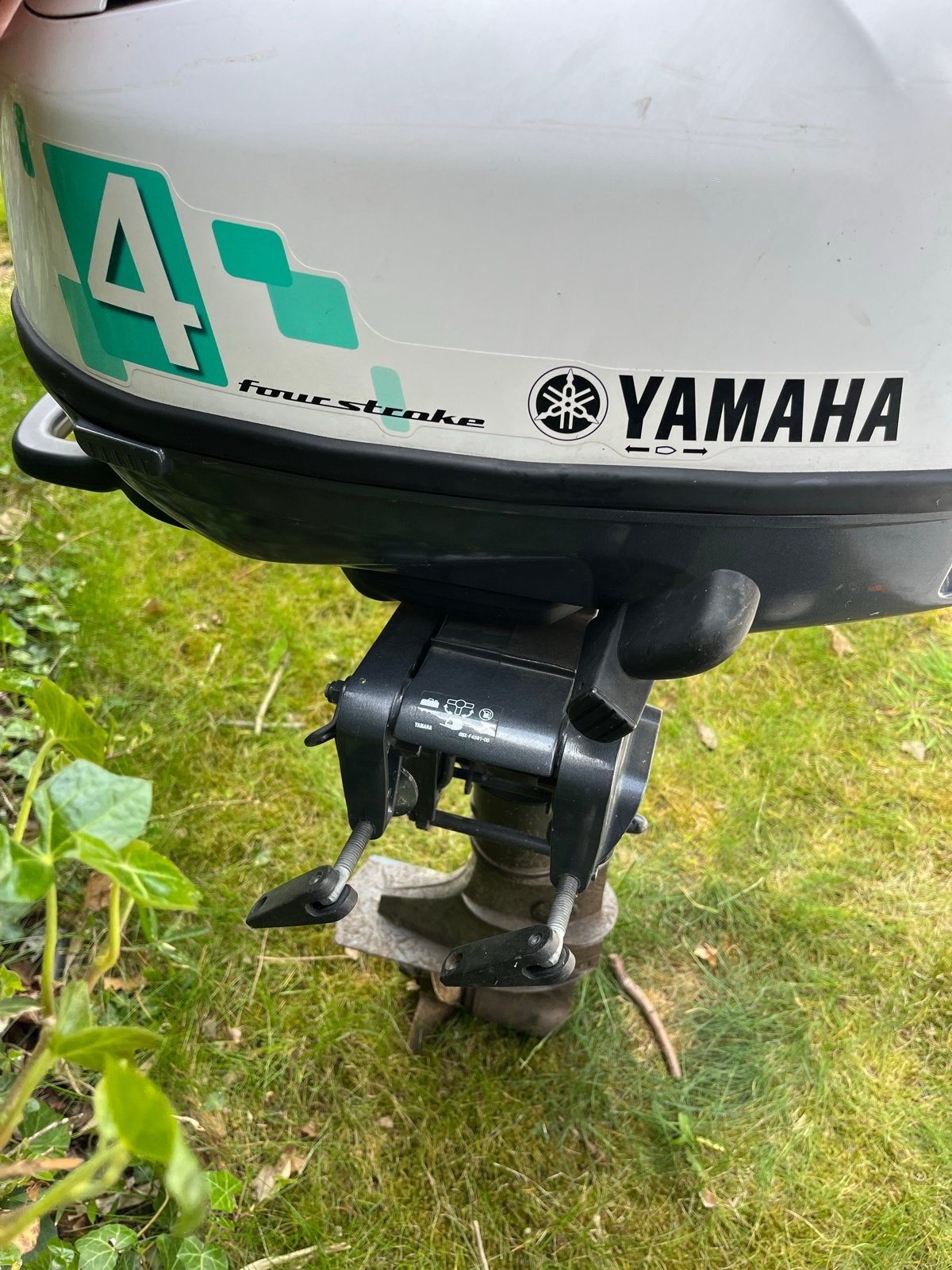 Yamaha 4 pk 4-takt buitenboordmotor met externe tank, Watersport en Boten, Ophalen, Gebruikt, Minder dan 5 pk, Viertaktmotor