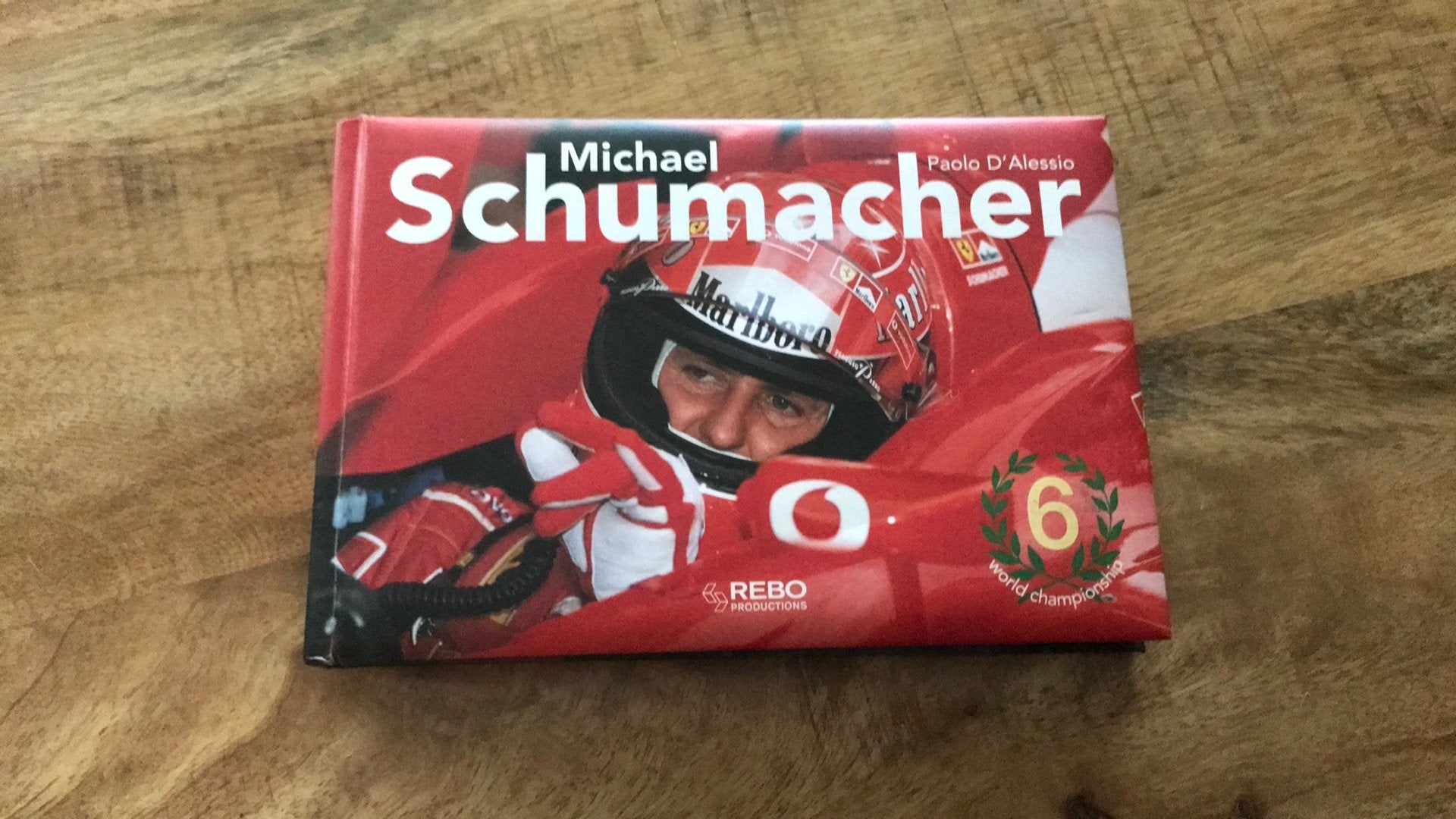 Michael Schumacher harde kaft nieuw  Paolo D’Alessio €13,50, Ophalen of Verzenden, Nieuw, Auto