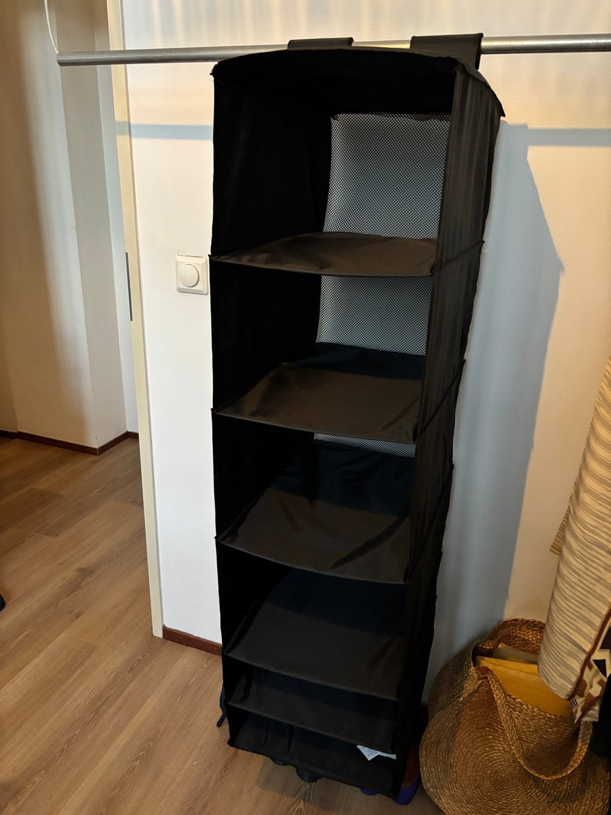IKEA SKUBB hangende opberger met 6 vakken, zwart, Ophalen, 100 tot 150 cm, Zo goed als nieuw, 25 tot 50 cm