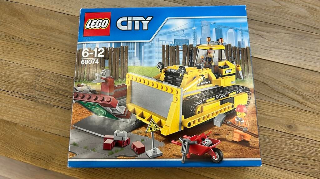 Lego city bulldozer set 60074, Kinderen en Baby's, Speelgoed | Duplo en Lego, Ophalen of Verzenden, Zo goed als nieuw