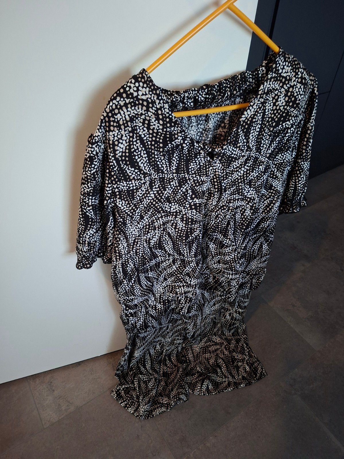 2 delig pak, Kleding | Dames, Ophalen of Verzenden, Zo goed als nieuw, Zwart, Shirt of Top
