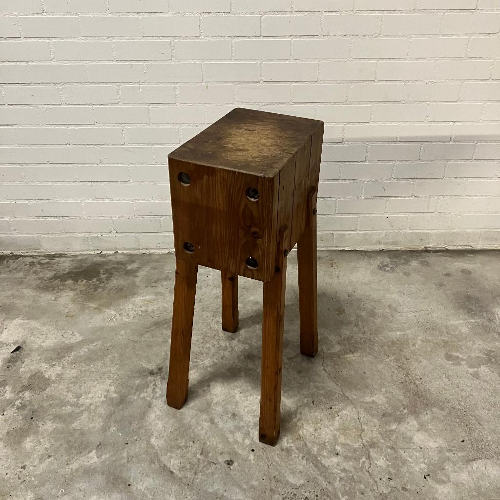 Oud slagers hakblok vintage bijzettafel plantentafel tafel, Antiek en Kunst, Ophalen