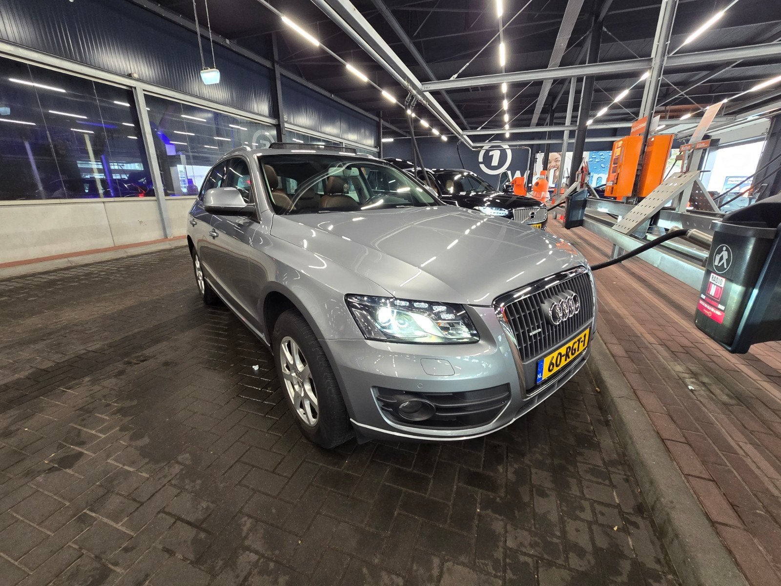 Audi Q5 2.0 Tfsi Quattro S-tronic 2011 Grijs, Auto's, Automaat, 1730 kg, 4 cilinders, Bruin