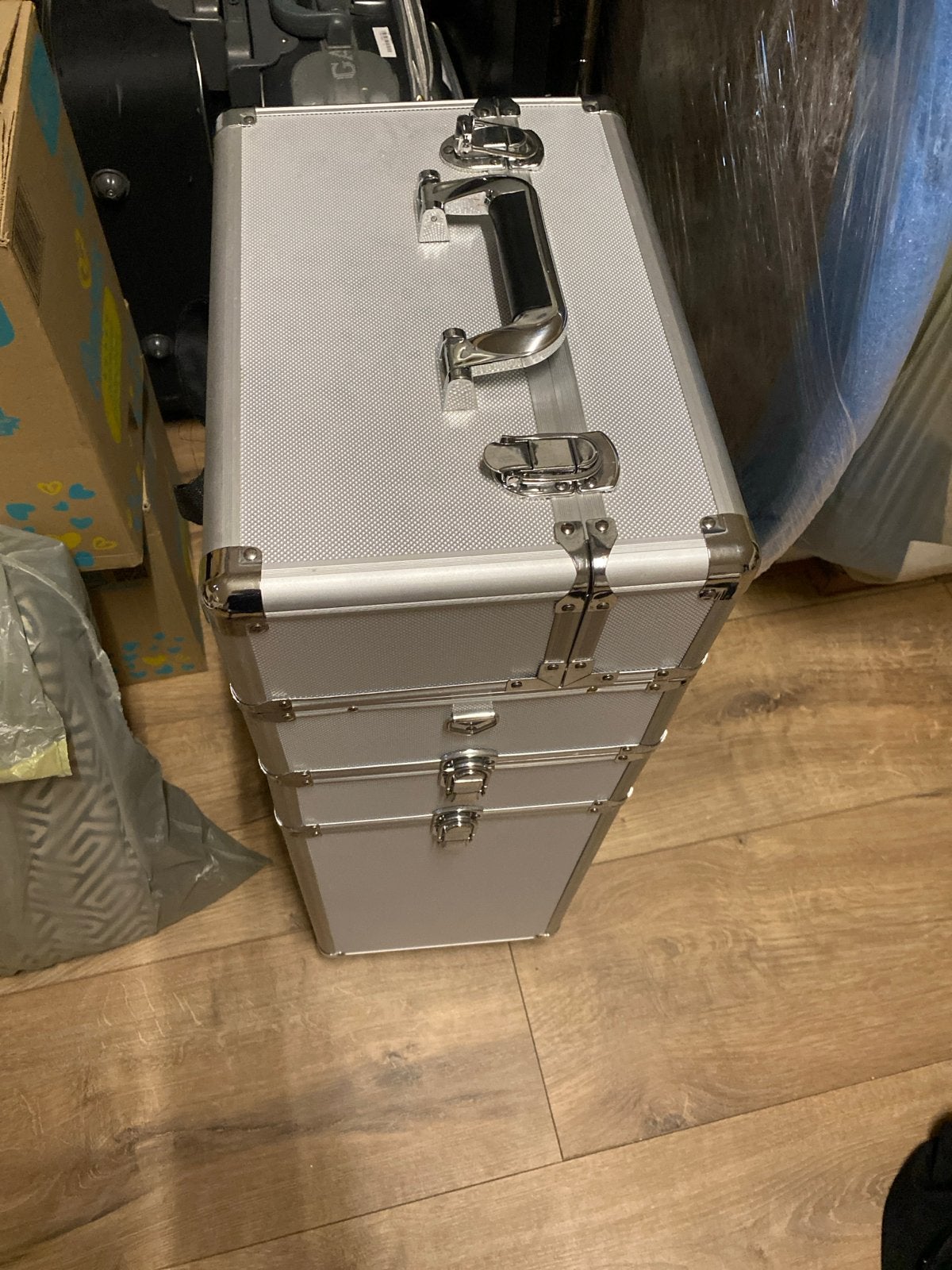Aluminium make-up koffer / trolley - Zilver, Gebruikt, Ophalen of Verzenden, Grijs, Met slot