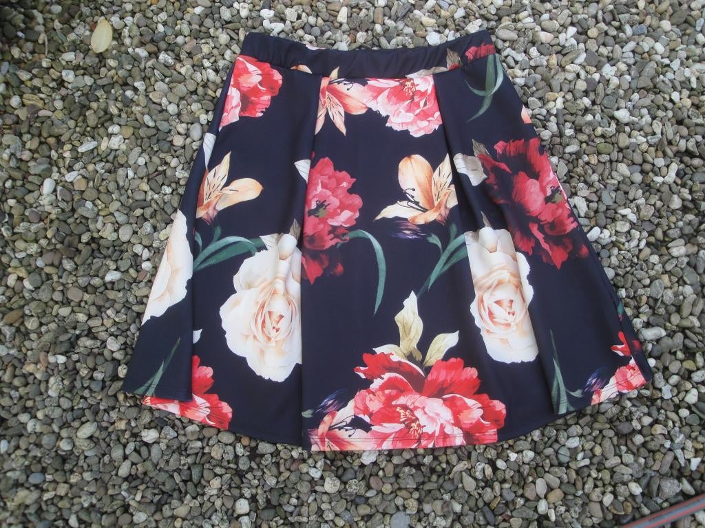 Gebloemde rok ANNA FIELD maat 40, Kleding | Dames, Maat 38/40 (M), Anna Field, Zwart, Ophalen of Verzenden