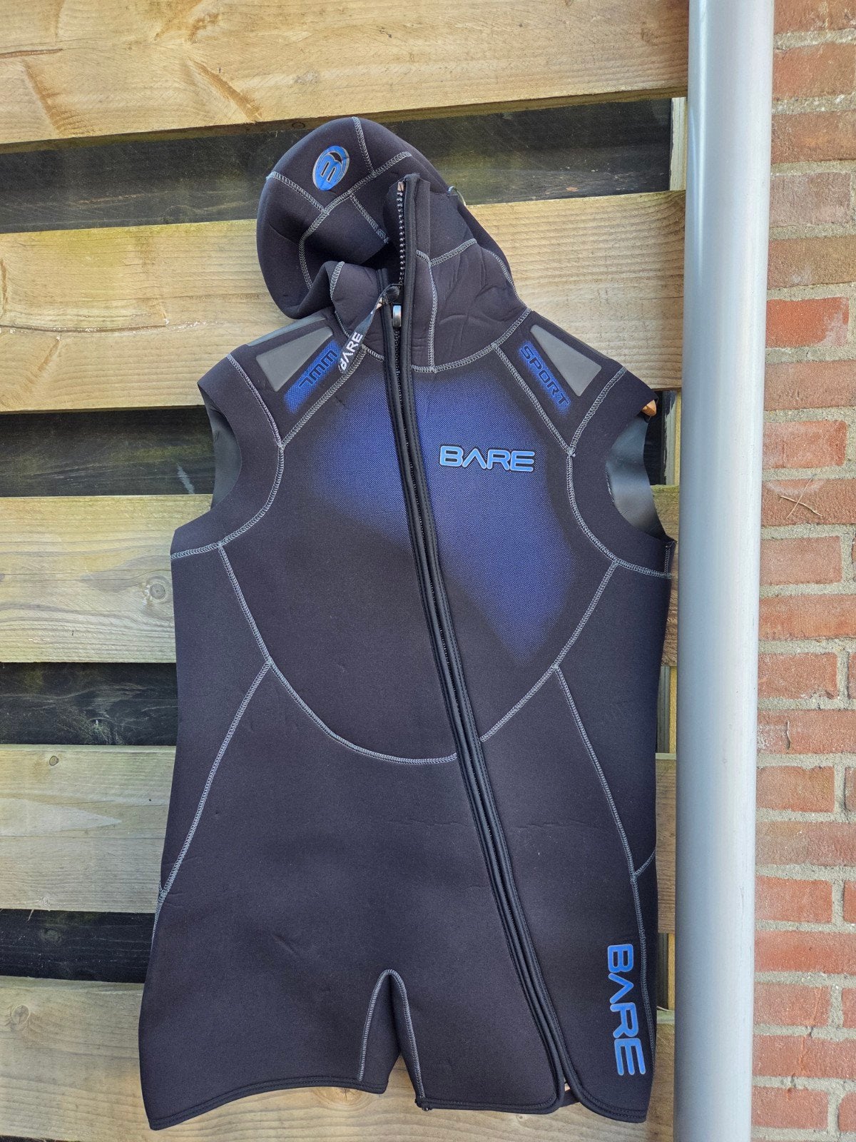 Bare wetsuit shorty 7mm, Ophalen, Zo goed als nieuw, Duikpak