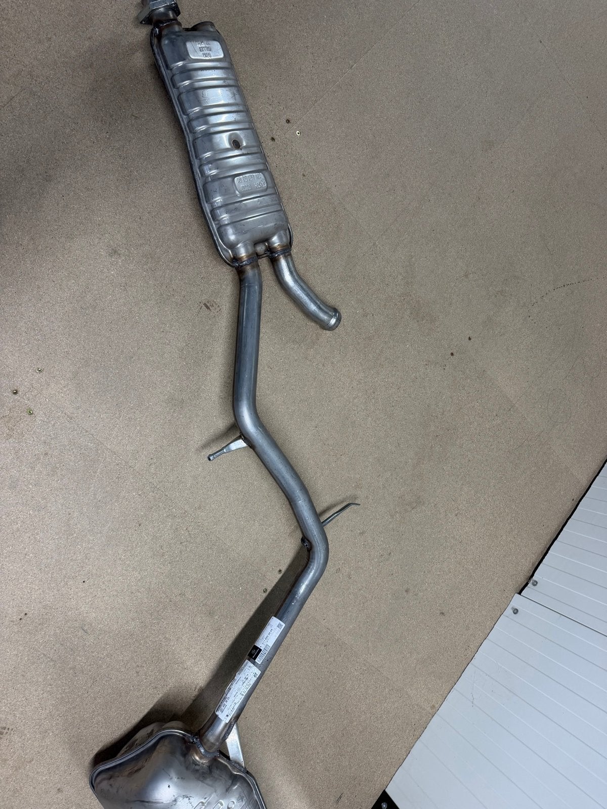 Mercedes-Benz uitlaatdemper A 211 490 34 59, Auto-onderdelen, Ophalen, Nieuw, Mercedes-Benz