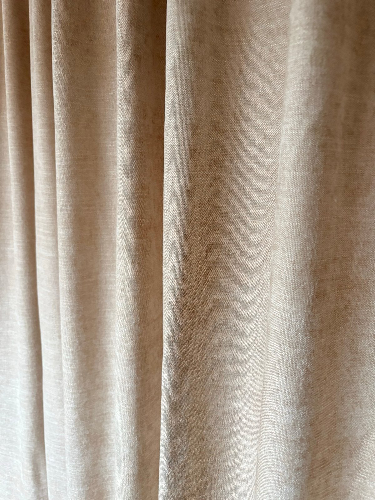 260 x 212 cm hg gordijnen velours isolerend  beige, Ophalen of Verzenden, Nieuw, Beige