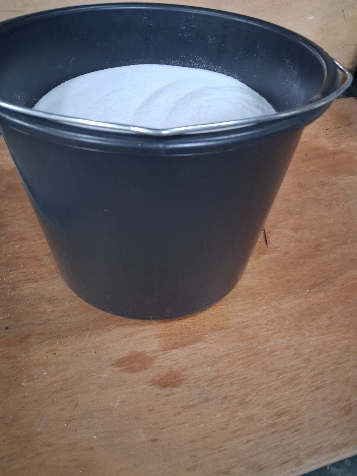 Strooizout 25kg 8 euro of emmer 10kg 4,50 euro, Ophalen