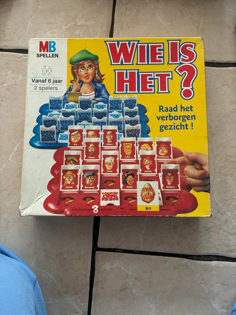 Wie is het? MB Spellen - Raad het verborgen gezicht!, Hobby en Vrije tijd, Gezelschapsspellen | Bordspellen, Een of twee spelers