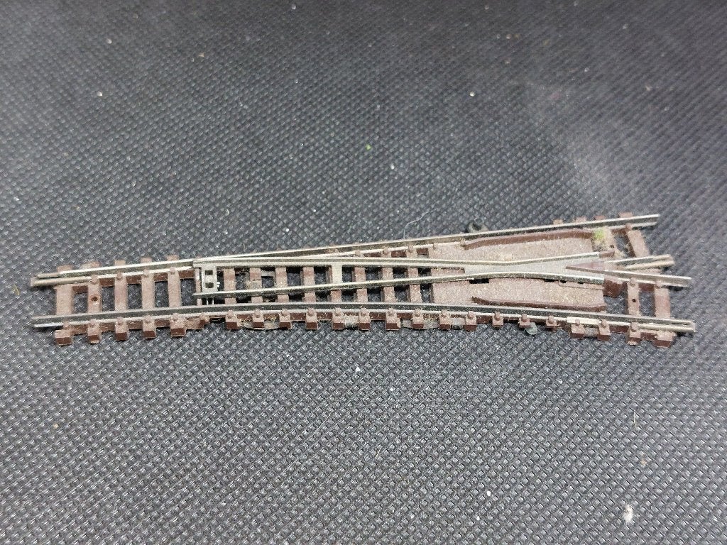 ARNOLD 1740 - handwissel rechts 15 graden L111mm (14069), Arnold, Gebruikt, Gelijkstroom, Rails