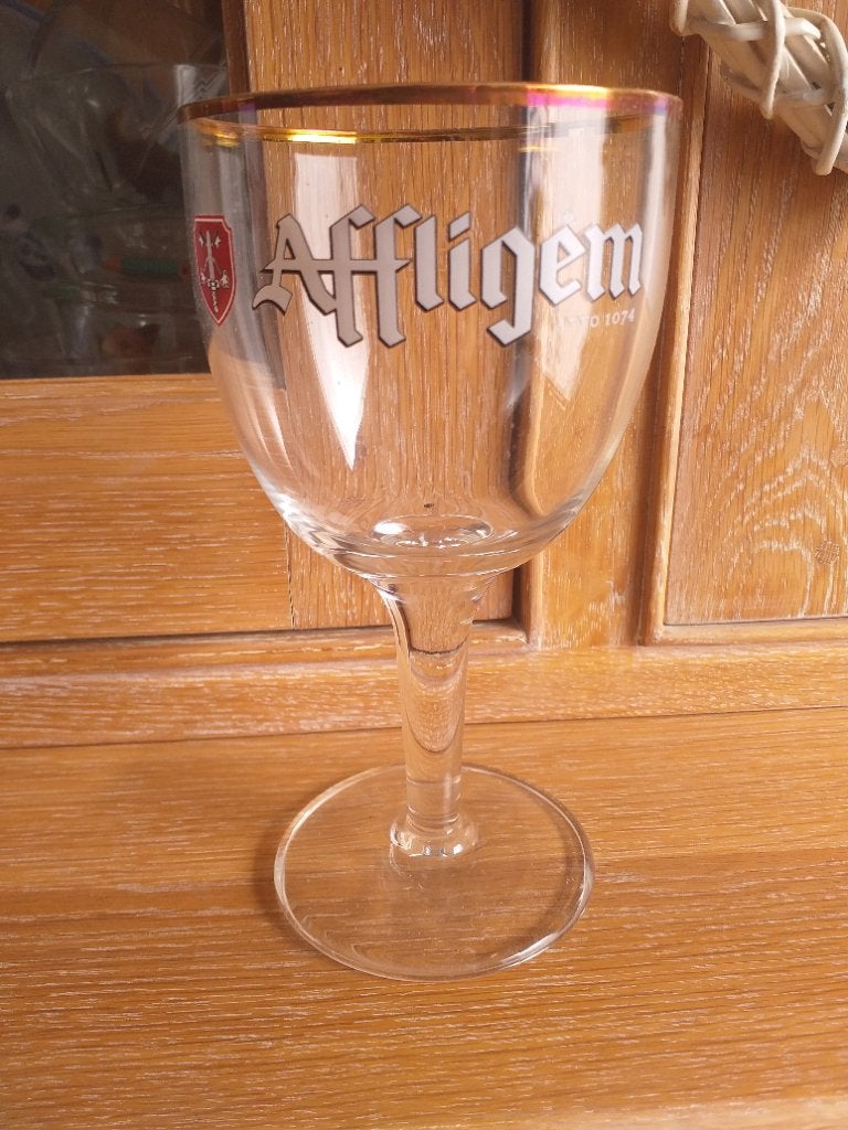 6 bierglazen Affligem NIEUW, Ophalen, Nieuw, Glas of Glazen, Overige merken