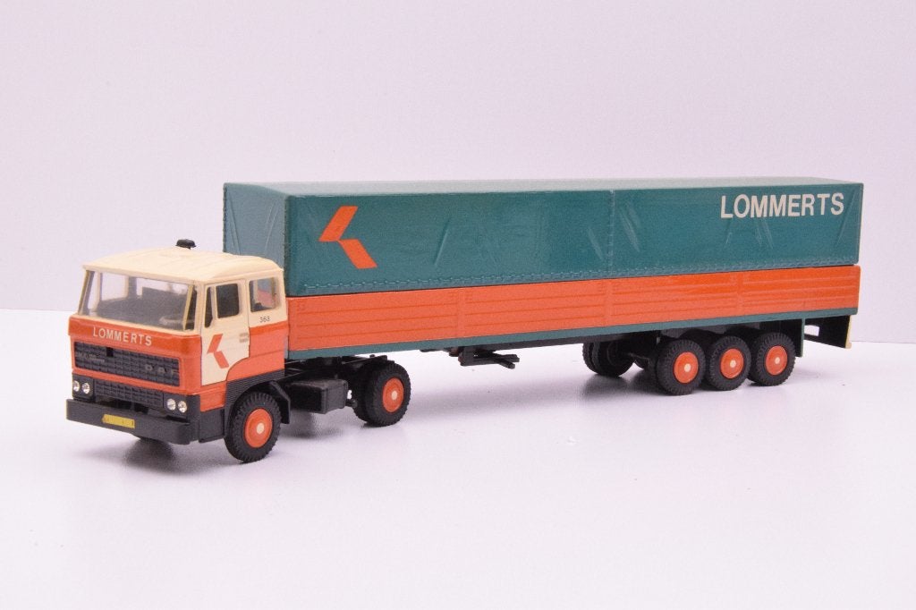 DAF 2800  '' Lommerts transport Delfzijl''  Lion Car, Hobby en Vrije tijd, Modelauto's | 1:50, Ophalen of Verzenden, Zo goed als nieuw