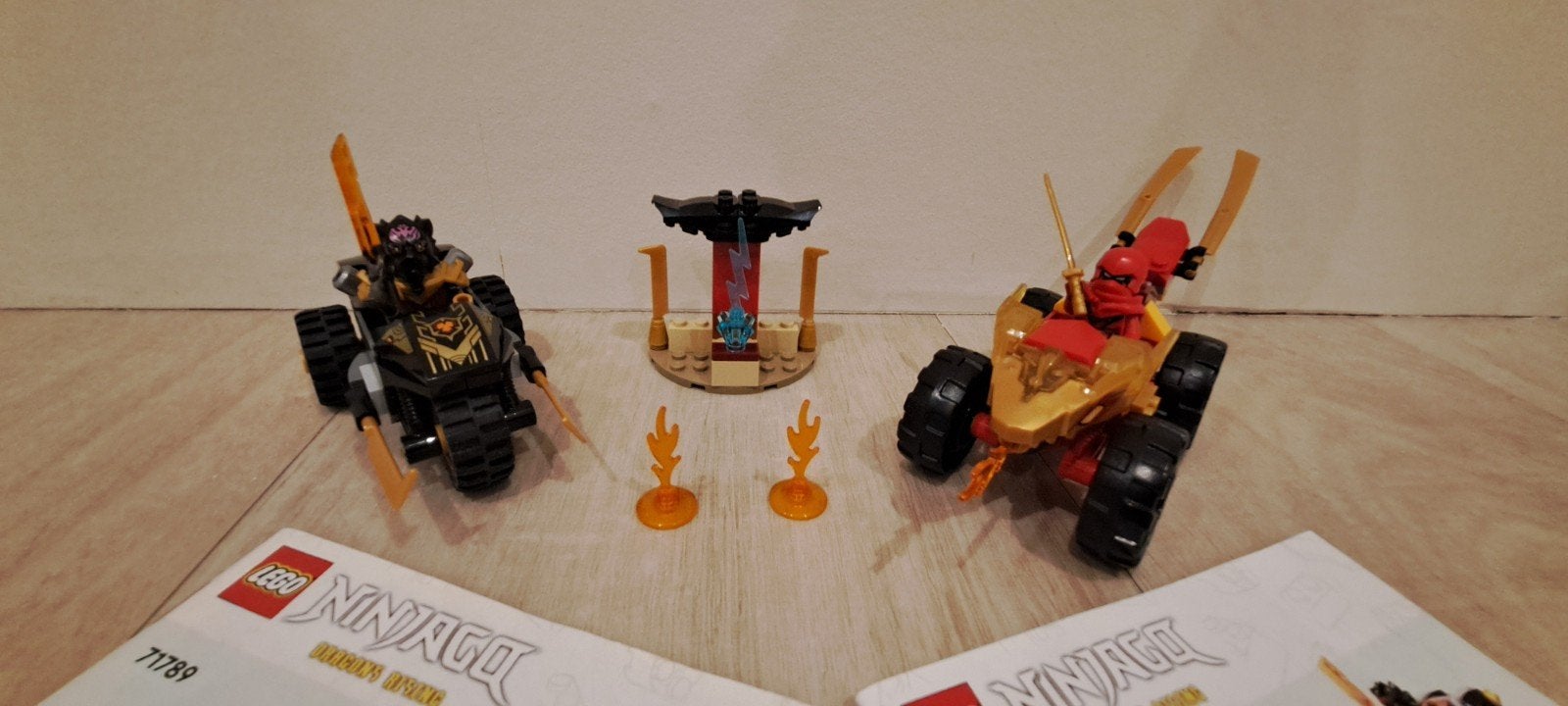 Lego Ninjago 71789 Kai & Ras's Car and Bike Battle, Ophalen, Lego, Inclusief instructies, Zo goed als nieuw