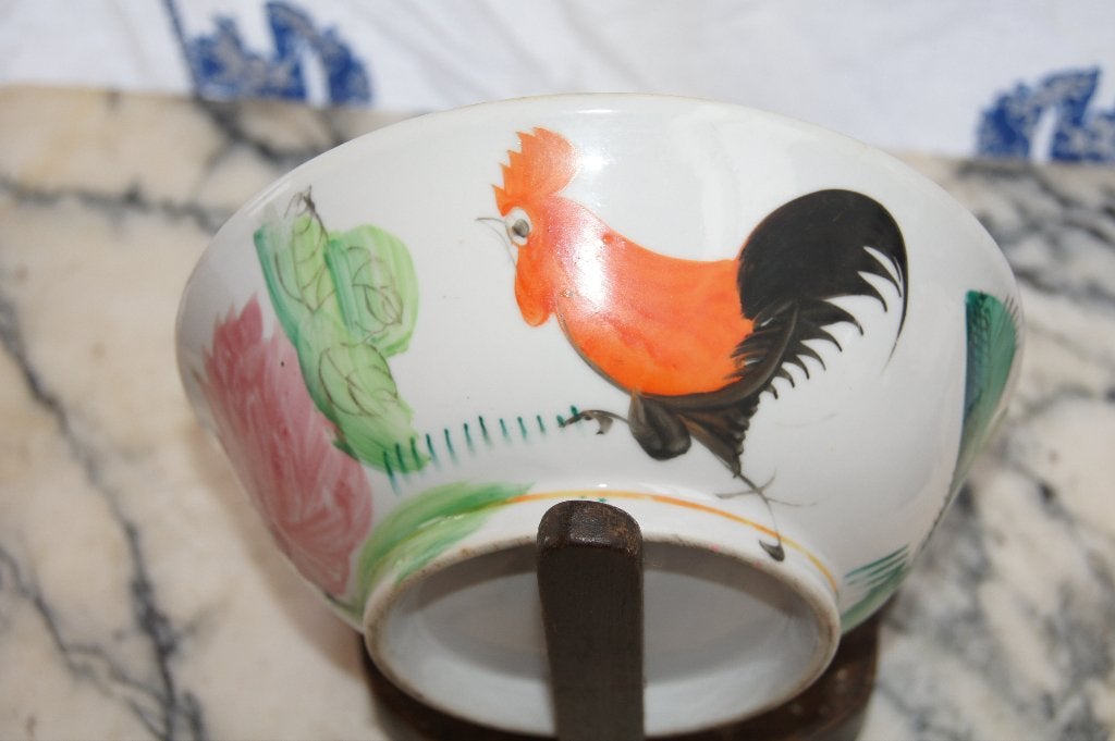 Antieke Chinese kom met haan decoratie, Antiek en Kunst, Overige typen, Minder dan 20 cm, Handgemaakt, Ophalen of Verzenden