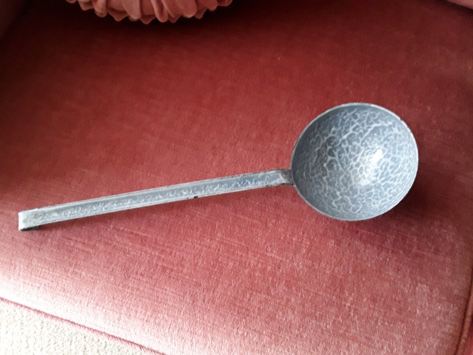 grote grijs gewolkt antiek emaille soeplepel, Ophalen of Verzenden