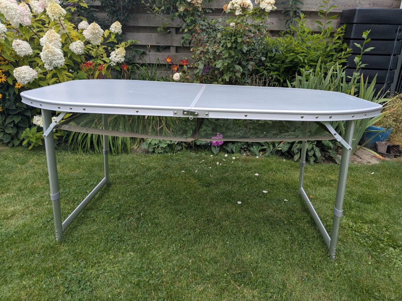 Grote campingtafel 150 bij 80 cm, Caravans en Kamperen, Kampeermeubelen, Ophalen, Gebruikt, Campingtafel