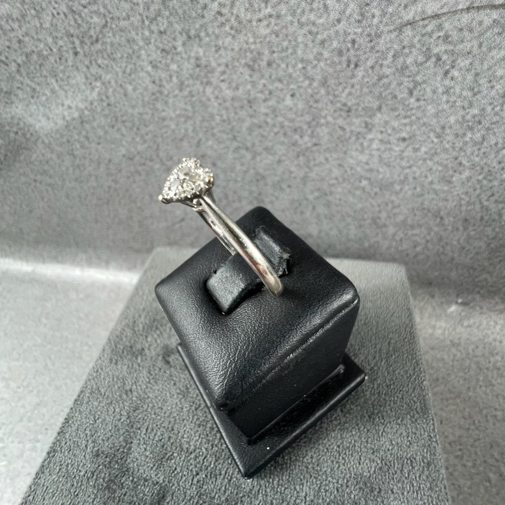 Gouden Ring | 14* | 2,3g | Entourage  hart |17,25| 415595, Gebruikt, Ophalen of Verzenden, 17 tot 18, Met edelsteen