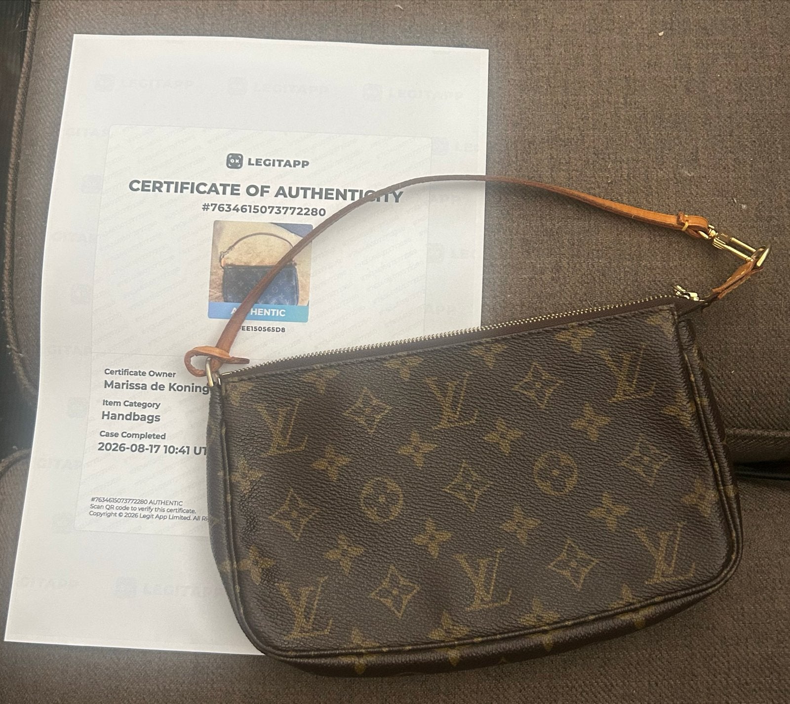 Louis Vuitton Pochette Accessoires, Sieraden, Tassen en Uiterlijk, Tassen | Damestassen, Ophalen, Zo goed als nieuw, Bruin, Schoudertasje