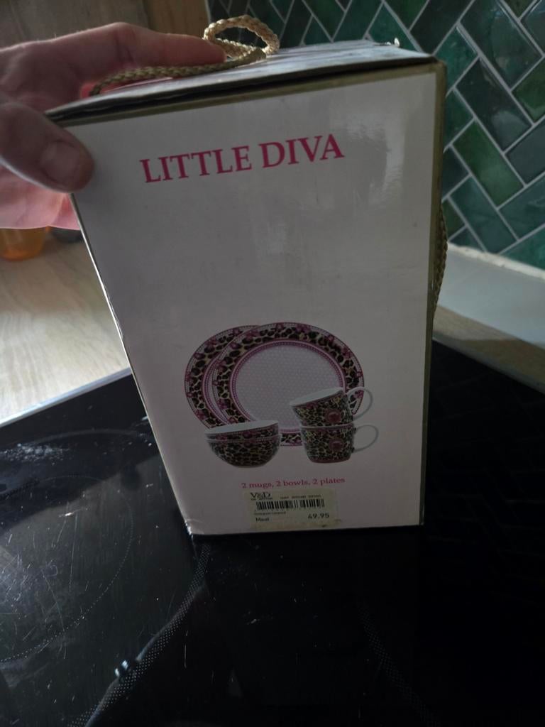 Little Diva Servies Set Nieuw origineel, Keramiek, Nieuw, Ophalen of Verzenden, Bord(en)