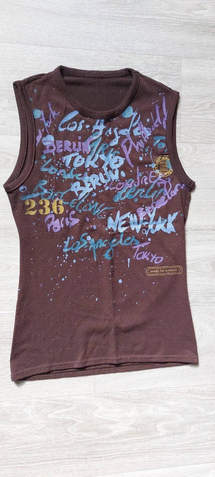 Bruine mouwloze top met print, maat S, Mode bis associés, Bruin, Ophalen of Verzenden, Gedragen
