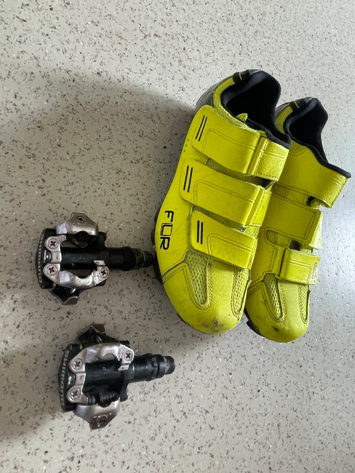 Gele fietschoenen maat 36 met Shimano SPD pedalen, Fietsen en Brommers, Gebruikt, Schoenen, Overige maten, Ophalen of Verzenden