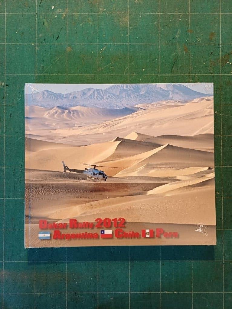 Boek DAKAR RALLY 2012 nieuw in de folie, Boeken, Ophalen of Verzenden, Nieuw