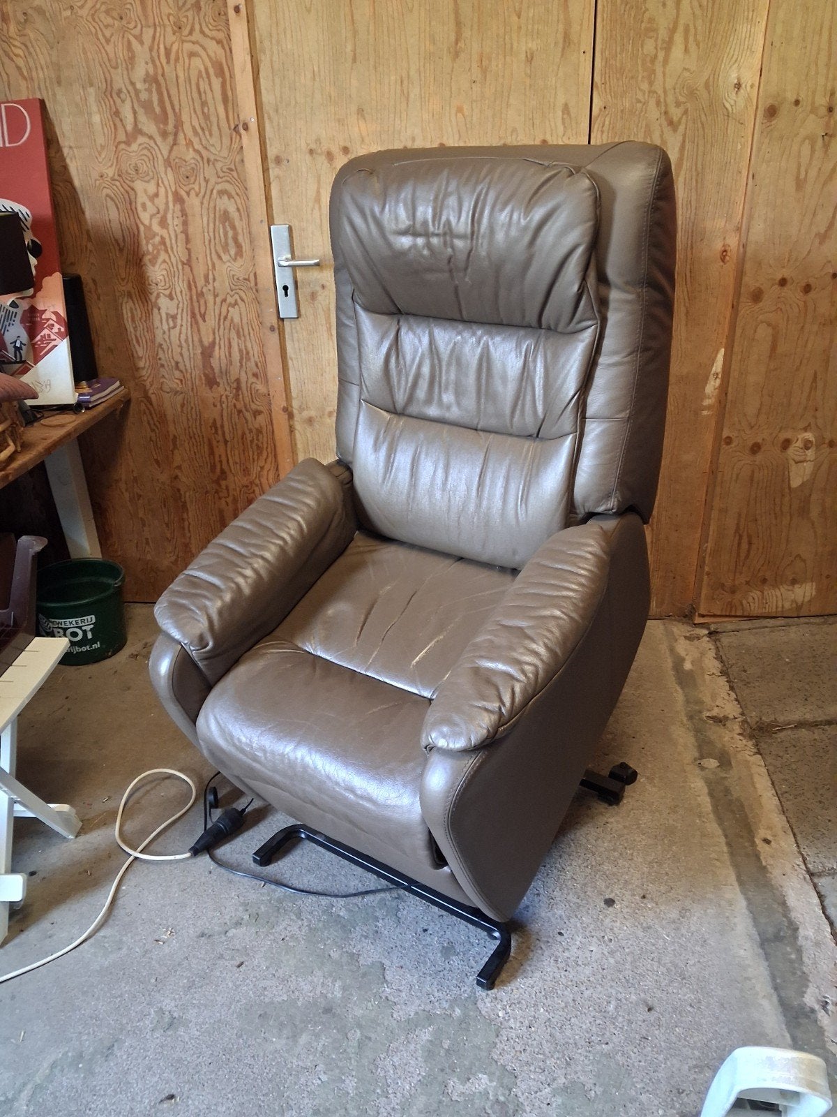 Keurige sta - op - stoel, Ophalen, Zo goed als nieuw, Minder dan 75 cm, 50 tot 75 cm