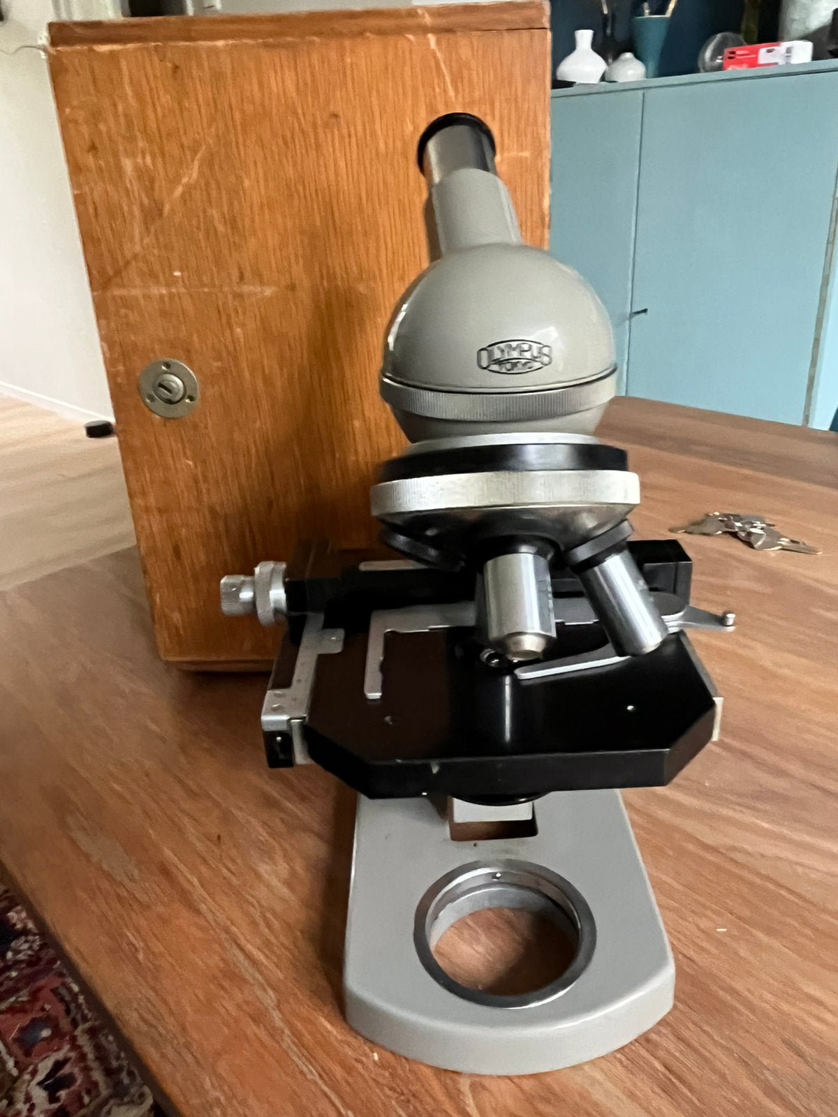 Olympus Tokyo vintage microscoop, Ophalen of Verzenden, Niet werkend, 400x tot 1000x, Biologische microscoop