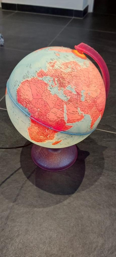 Verlichte Wereldbol - Educatief en Decoratief, Ophalen, Verlicht, Zo goed als nieuw