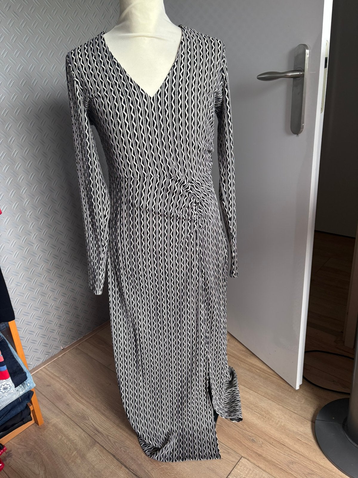 Melting stockholm jurk maxidress m, Ophalen of Verzenden, Zo goed als nieuw, Boven de knie