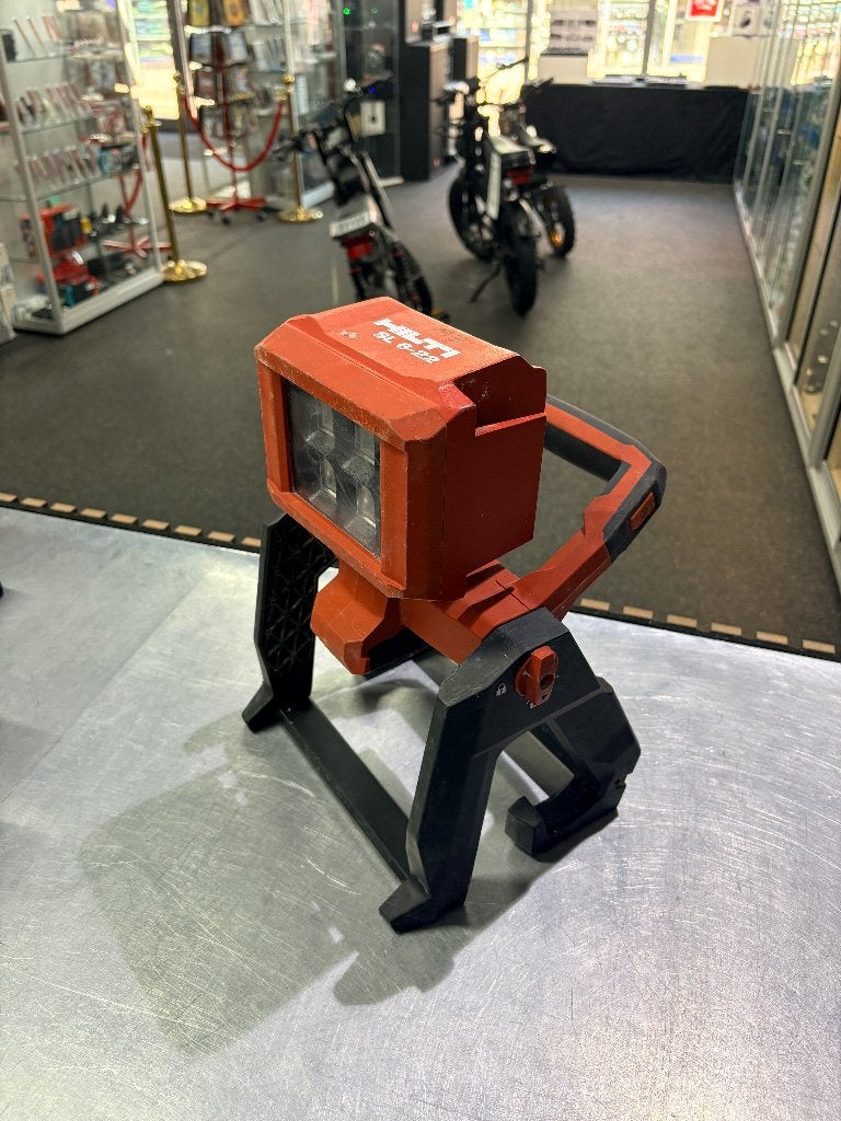 Hilti SL 6-22 led-bouwlamp | Zonder accu Nette staat, ., Nieuw, Ophalen of Verzenden, .