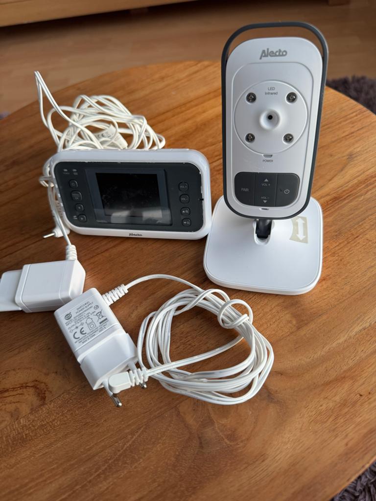 Alecto Babyfoon met Camera en Terugspreekfunctie, Kinderen en Baby's, Ophalen of Verzenden, Zo goed als nieuw, 100 tot 250 meter