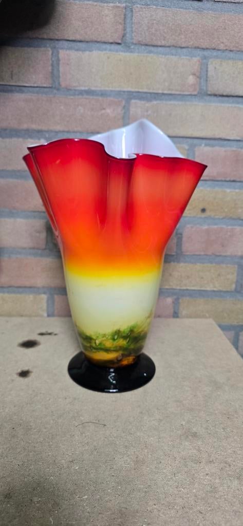 Prachtige Murano stijl vaas, rood-oranje-geel, 20e eeuw, Ophalen of Verzenden