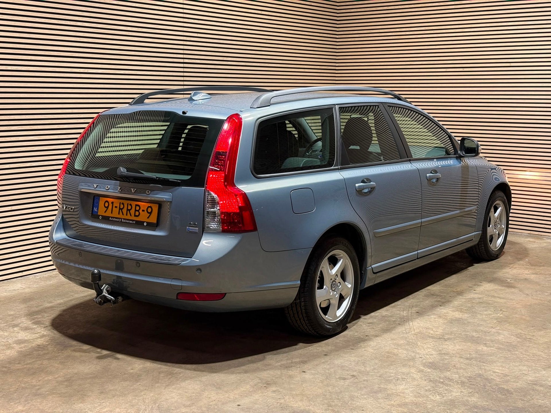 Volvo V50 2.0 Business Edition | 1e eigenaar | Dealer onderh, Stof, Gebruikt, Blauw, Origineel Nederlands