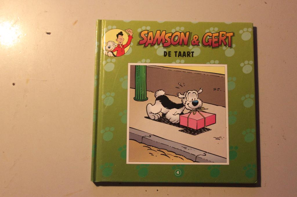 701k - boek - nr 4 - samson & gert - de taart, Ophalen of Verzenden, Gelezen, Fictie algemeen