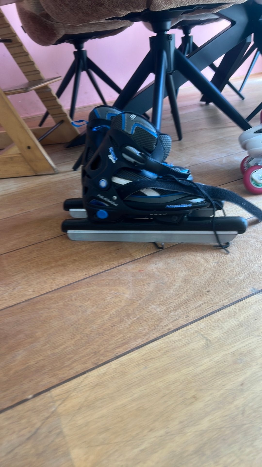 Schaatsen uitschuifbaar maat 34 tot 37, Sport en Fitness, Schaatsen, Ophalen, Zo goed als nieuw, Noren, Nijdam