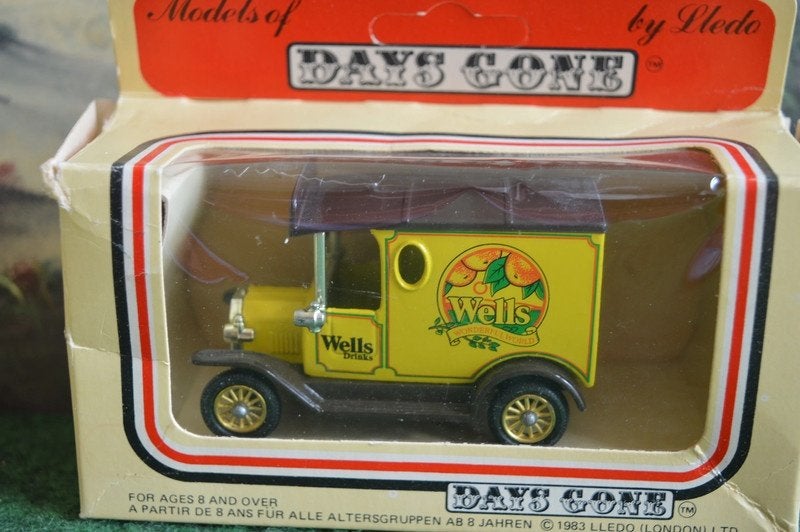 Lledo Days Gone Wells Drinks Bestelwagen Modelauto, Ophalen of Verzenden, Nieuw, Auto