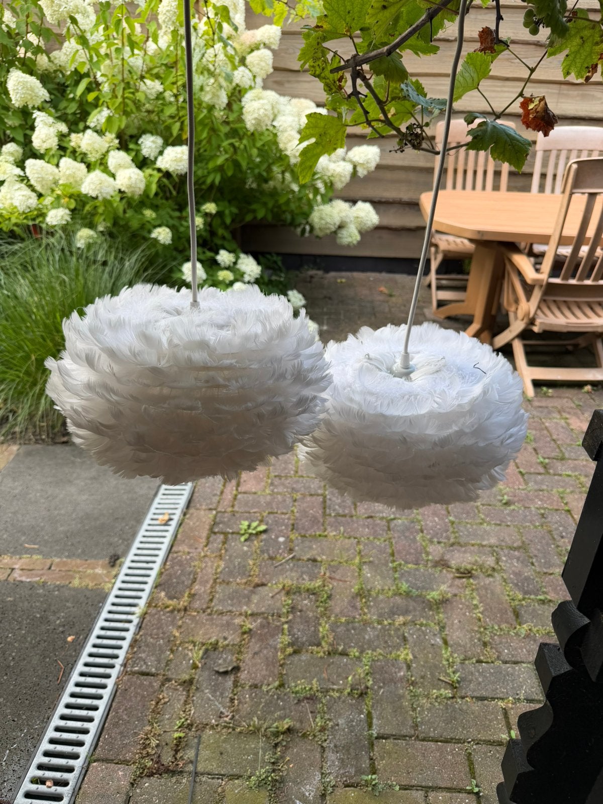 Umage Eos hanglampen wit, Ophalen of Verzenden, Zo goed als nieuw, Wit, Rond