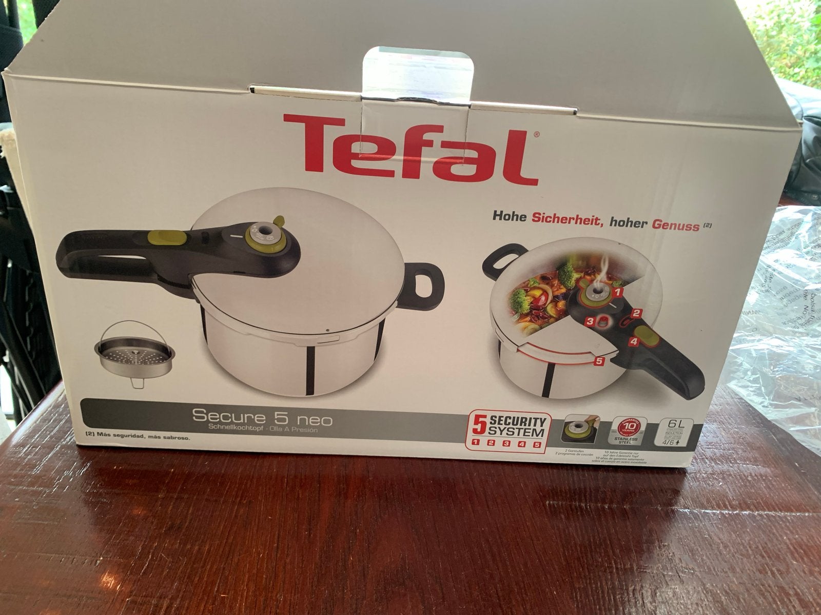 Tefal Secure 5 Neo Snelkookpan 6L - Nieuw in doos, Ophalen, Zo goed als nieuw