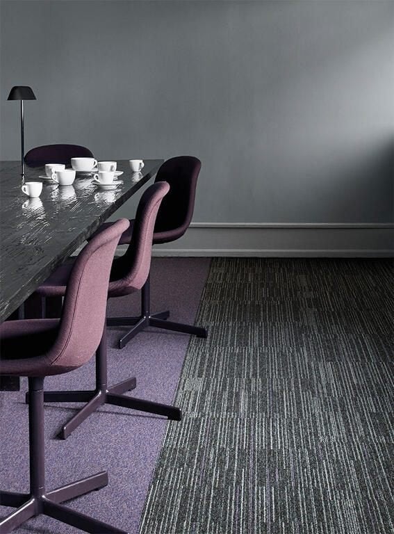 Partij aanbieding Works Hype Violet goedkope tapijttegels, 75 m² of meer, Nieuw, Ophalen of Verzenden, Tapijttegels