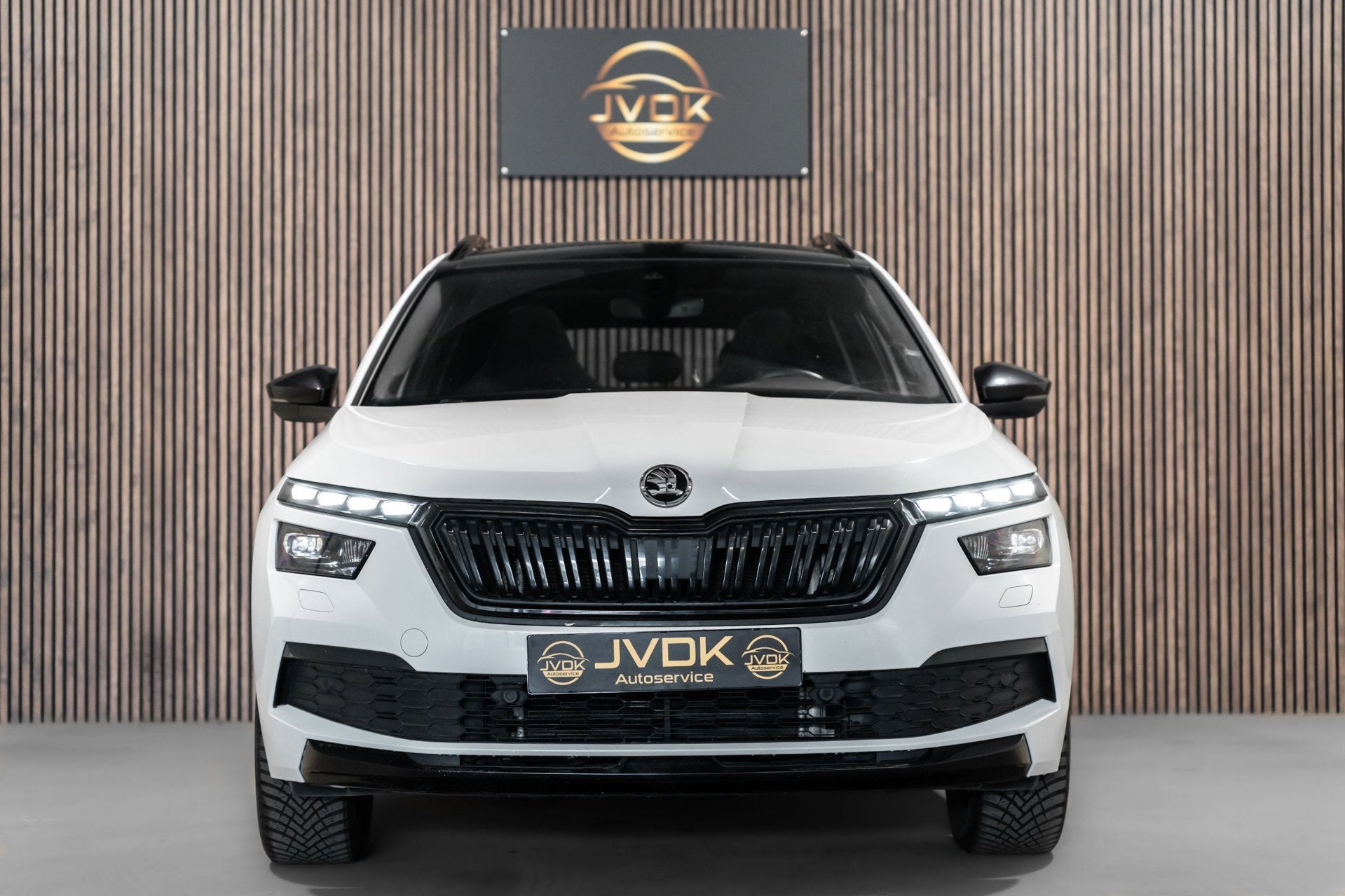 Skoda KAMIQ 1.0 TSI DSG Monte Carlo Led Camera, Euro 6, Wit, 3 cilinders, Kamiq