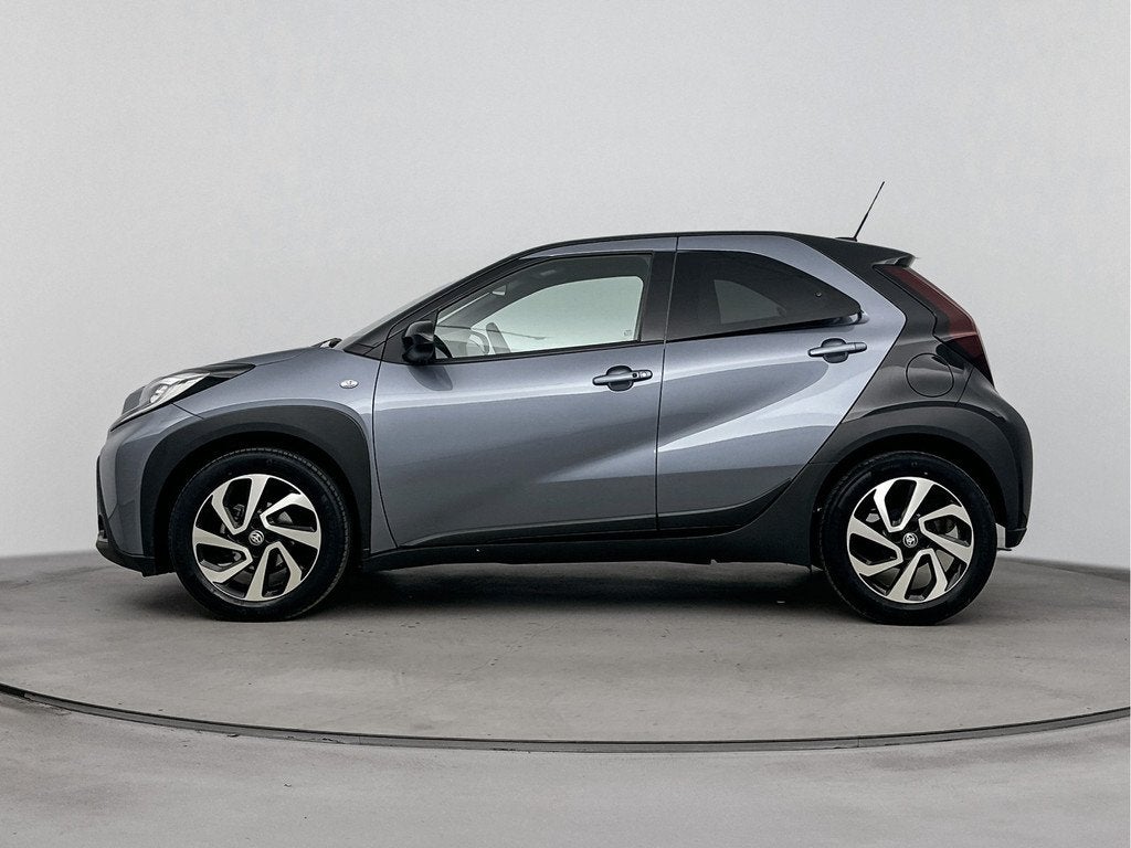 Toyota Aygo X 1.0 VVT-i MT Premium | Dealeronderhouden |, Auto's, Toyota, Voorwielaandrijving, 12 maanden, Stof, Gebruikt