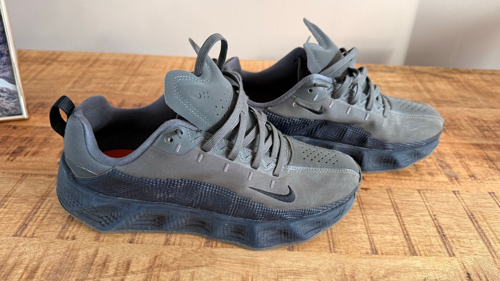Nike ava rover, Ophalen of Verzenden, Sneakers of Gympen, Grijs, Gedragen