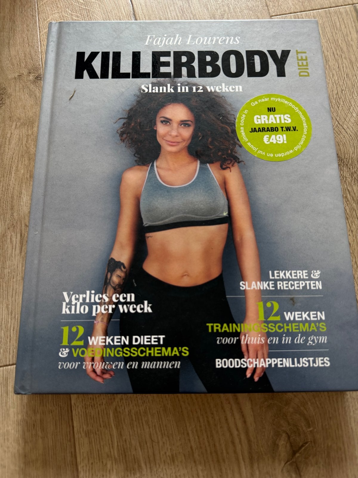 Killerbody Dieet - Fajah Lourens - Slank in 12 weken, Ophalen, Zo goed als nieuw, Dieet en Voeding