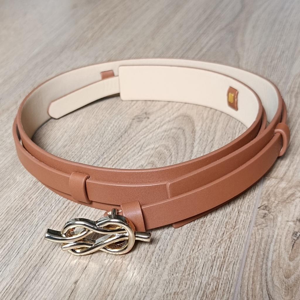 Damesriem van Caroline Biss 78 cm met gouden gesp, Kleding | Dames, Riemen en Ceinturen, Minder dan 3 cm, Bruin, Minder dan 80 cm