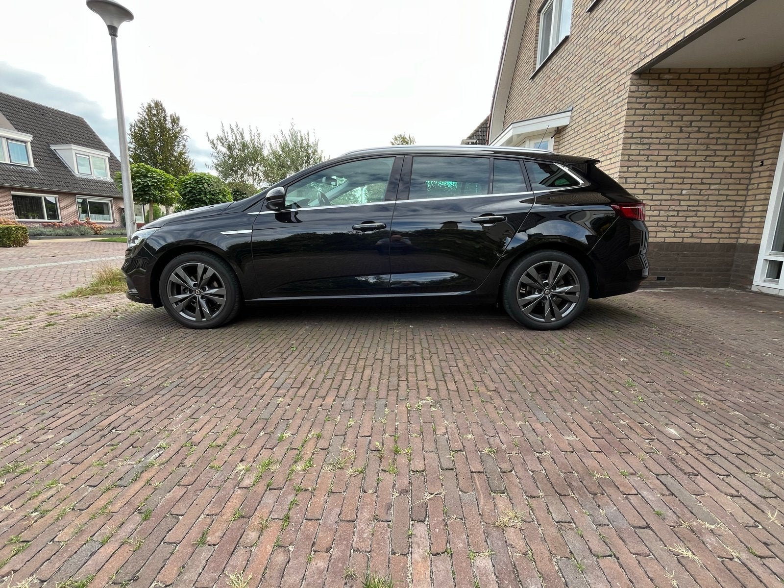 Renault Mégane 1.3 TCe 140pk GPF 2019 Zwart, Auto's, Voorwielaandrijving, 680 kg, 4 cilinders, Zwart