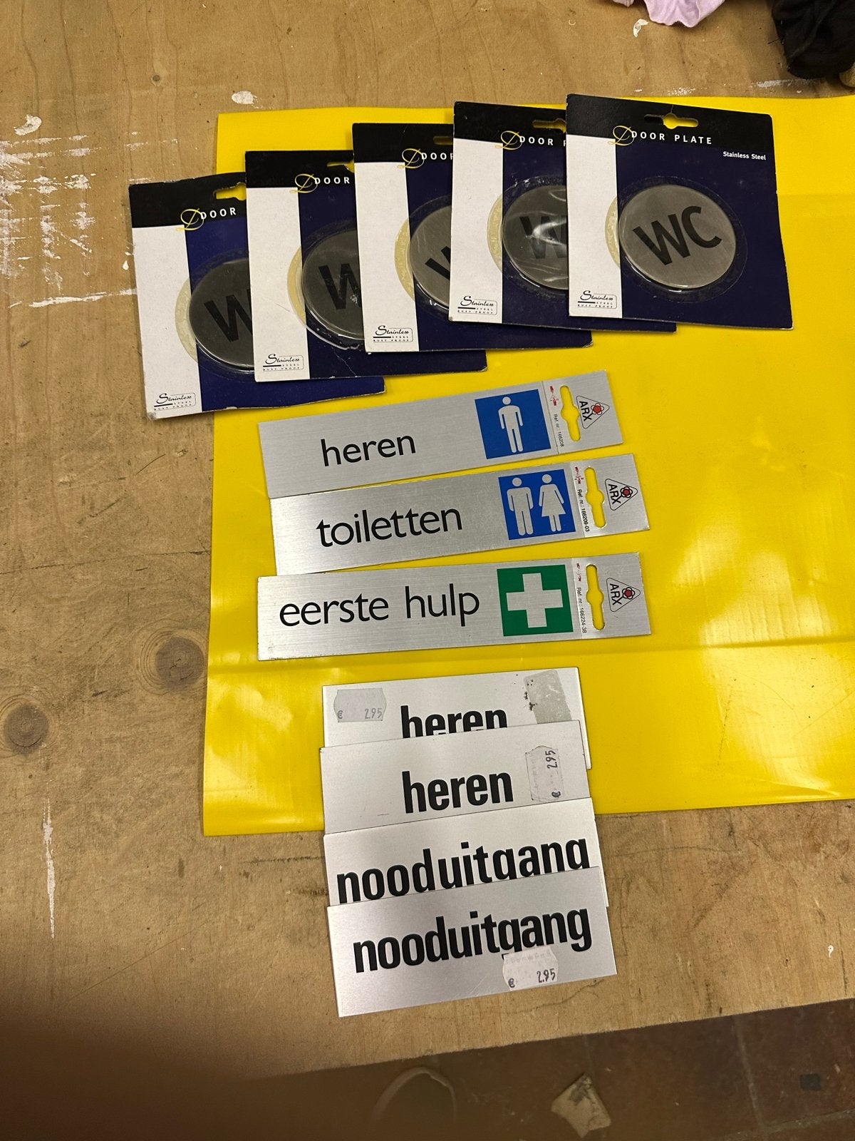 Diverse deurbordjes: WC, Heren, Toiletten, Nooduitgang, EHBO, Nieuw, Ophalen of Verzenden, Zilver, Metaal