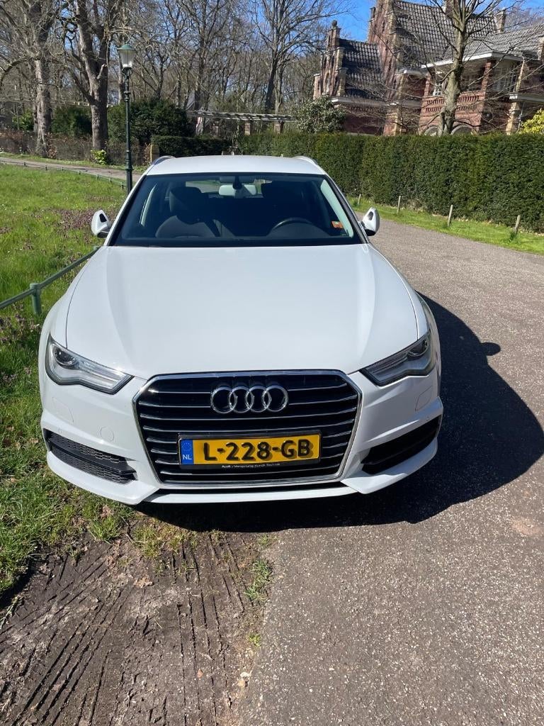 Audi A6 1.8 Tfsi Ultra 190pk S Tronic 2018 Wit, Auto's, Stof, 1610 kg, Stationwagon, Particulier